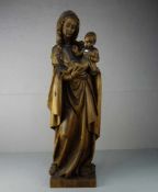 HOLZSKULPTUR: "Muttergottes mit Kind / Madonna mit Kind" / wooden sculpture "madonna with christ