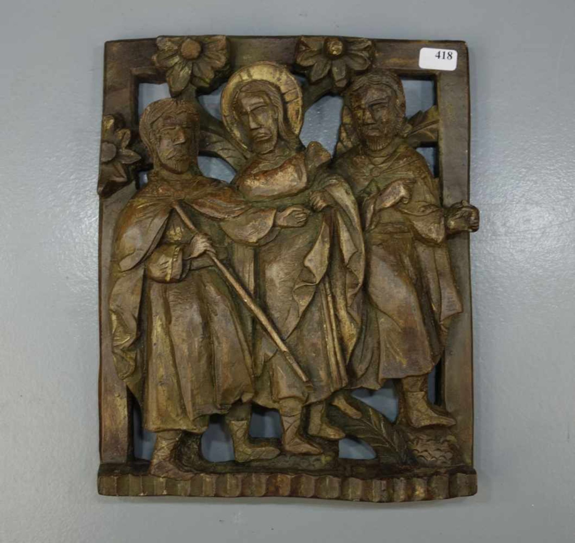 MASSE-RELIEF: "Christus mit Jüngern", Masse, bronzefarben patiniert, ungemarkt. Darstellung