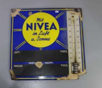 EMAILLESCHILD / BLECHSCHILD / WERBESCHILD "Nivea" / advertising sheet. Schwimmbadschild: Auf