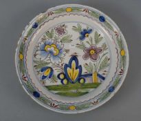 TELLER / SCHALE / ceramic bowl, Keramik, heller Scherben, Niederlande, 19. Jh., ungemarkt. Graublaue