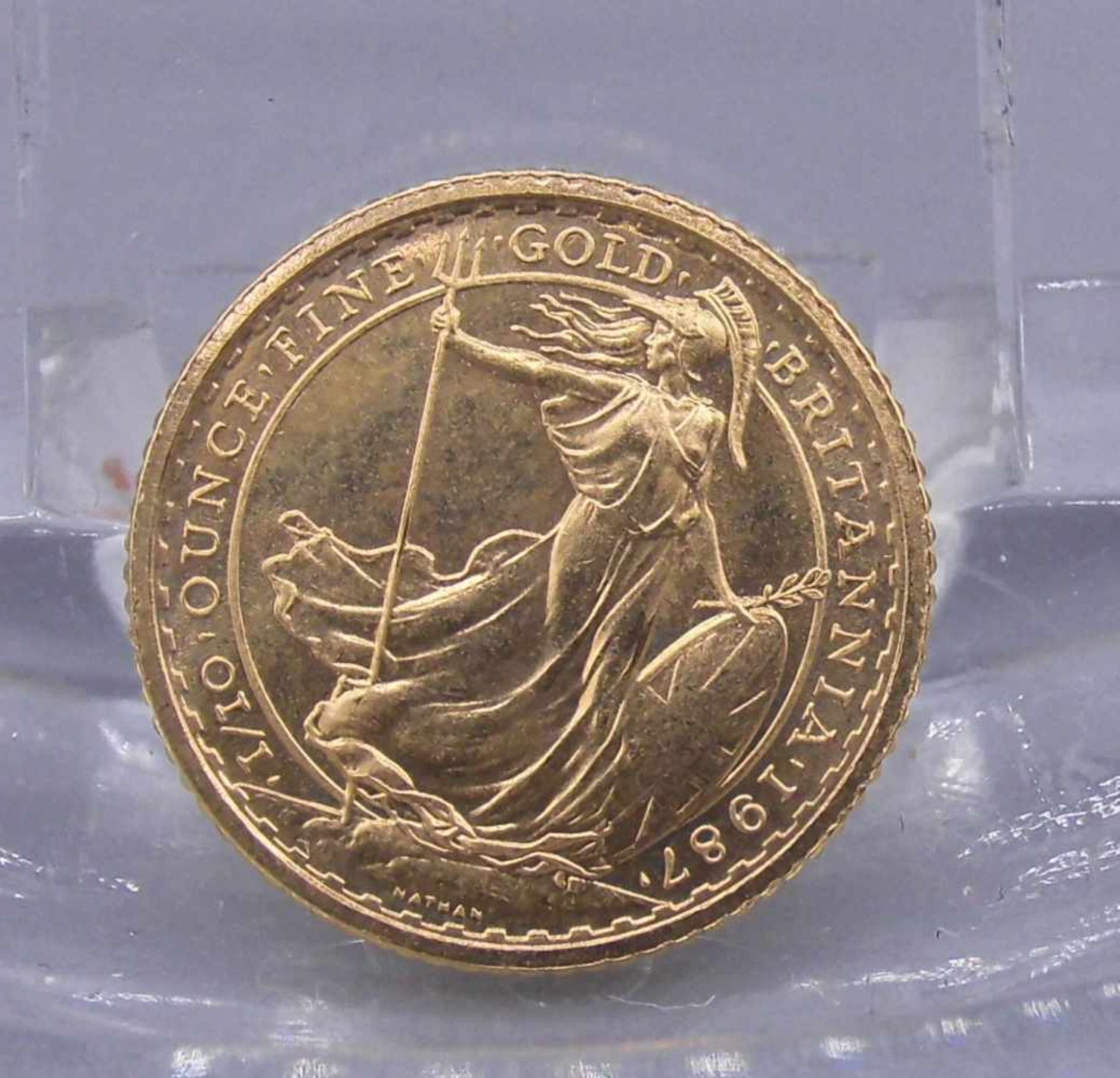 GOLDMÜNZE "BRITANNIA 10 POUNDS" / coin, 716er Gold (ca. 3,5 g; Feingehalt: 3,2 g). Avers: Büste