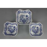 3 SCHALEN / KARREESCHALEN / porcelain bowls, Porzellan, Manufaktur Hutschenreuther, 20. Jh.;