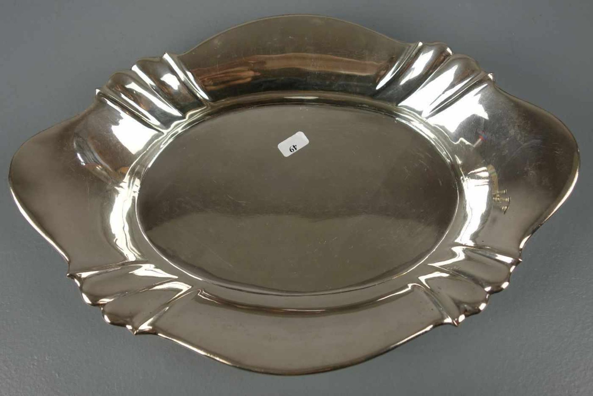 SILBERNE SCHALE / silver bowl, 800er Silber (342 g), gepunzt mit Halbmond, Krone und - Bild 4 aus 4