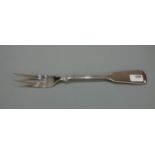 VORLEGEBESTECK: FLEISCHGABEL / plated meat fork, 20. Jh., versilbertes Metall / 150er Auflage.