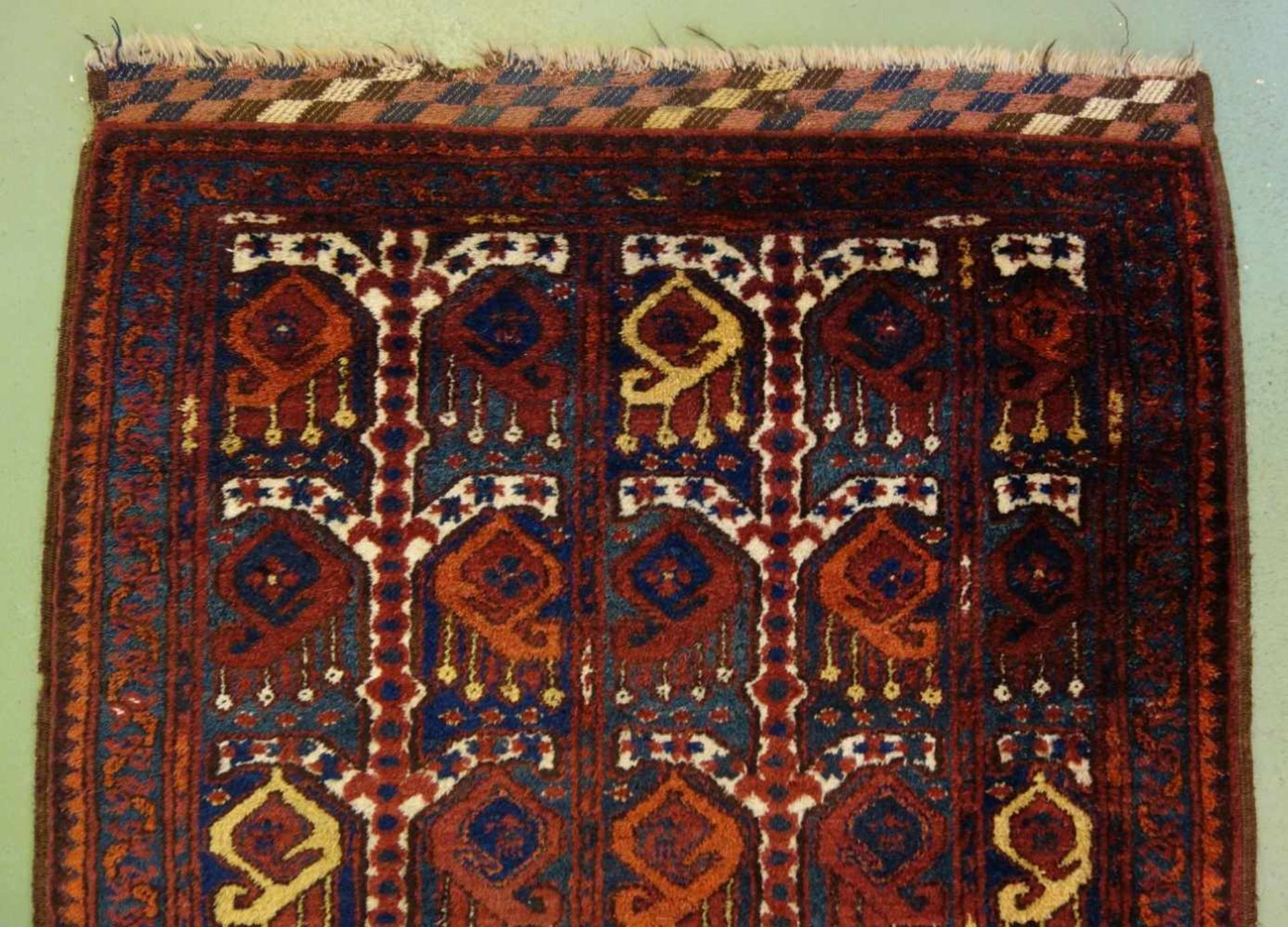 BESCHIR (ERSARI BESCHIR) / KLEINER TEPPICH / carpet / Zentralasien oder Südturkestan, wahrscheinlich - Image 9 of 15