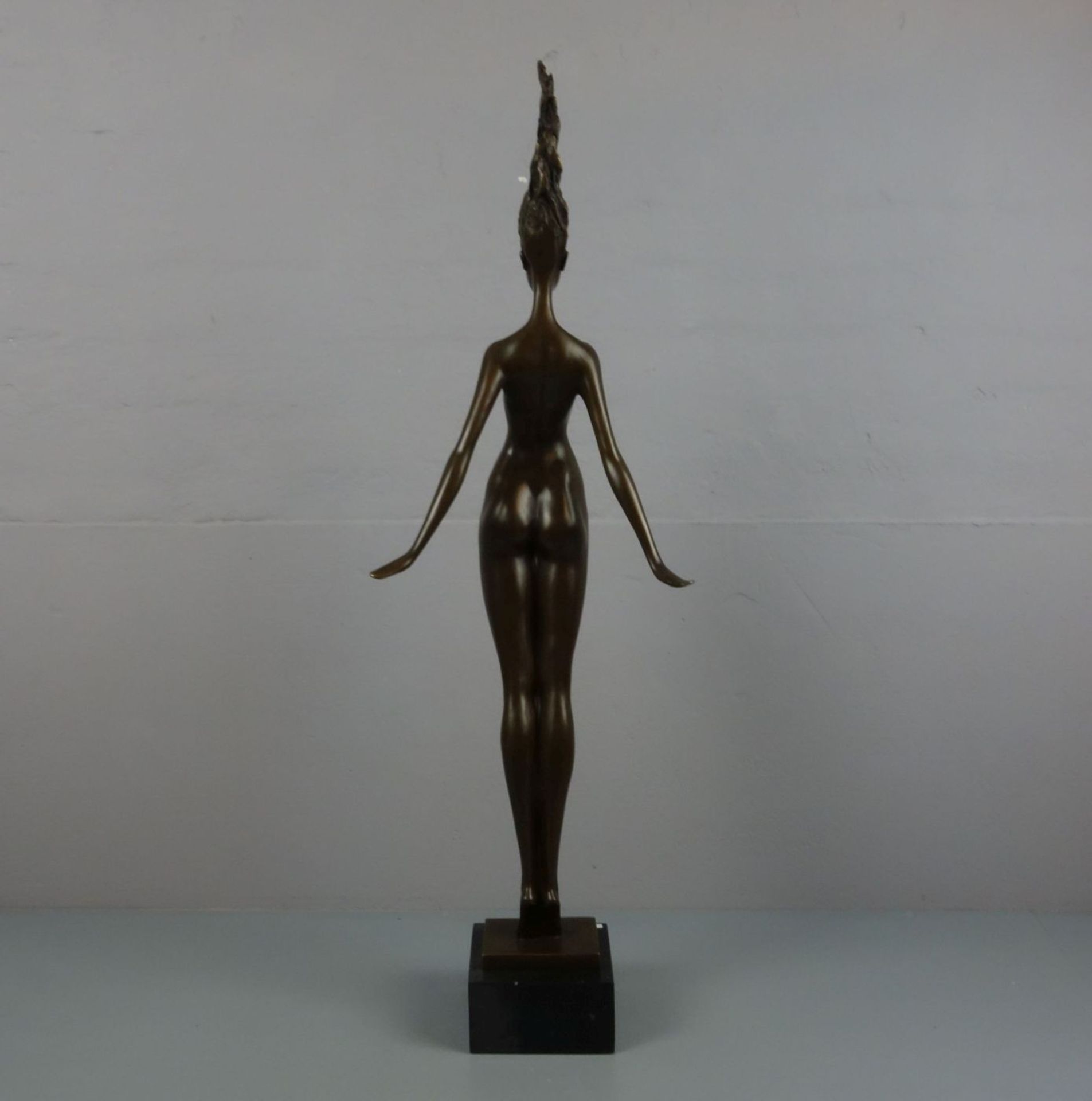 ALIOTH, J. P. (20./21. Jh.), Skulptur / sculpture: "Daphne", Bronze, hellbraun patiniert, auf der - Bild 3 aus 6
