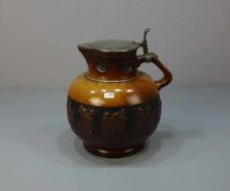 KRUG / jug, Keramik, mit Zinnmontur, unter dem Stand gemarkt KB und mit Modell- oder Produktions-Nr.