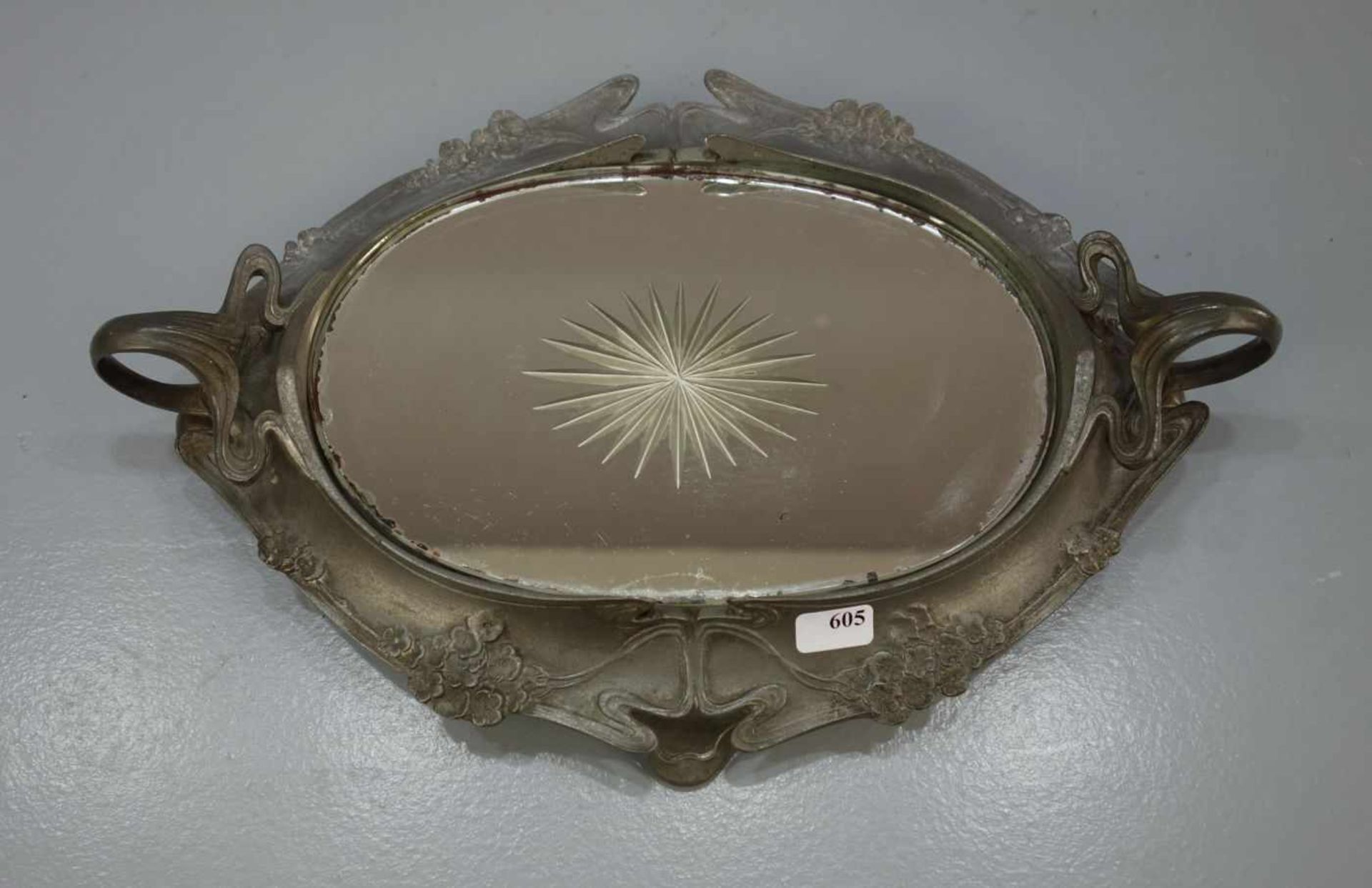 JUGENDSTIL - TAFELAUFSATZ / Art nouveau pewter center piece, Zinn mit Spiegeleinsatz. Hans Peter