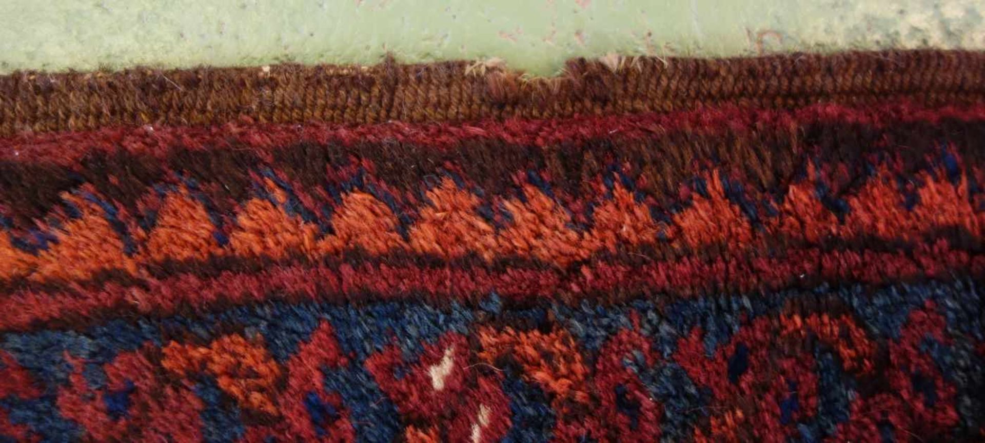BESCHIR (ERSARI BESCHIR) / KLEINER TEPPICH / carpet / Zentralasien oder Südturkestan, wahrscheinlich - Image 11 of 15