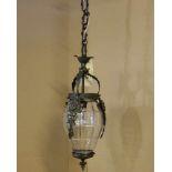 DECKENLAMPE / LATERNE, Bronze und "Waffelkristall", um 1900, einflammig elektrifiziert;