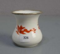 VASE, Porzellan, Manufaktur Meissen, unterglasurblaue Schwertermarke, Marke ab 1934 (1. Wahl).