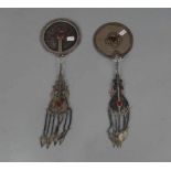 BERBER-SCHMUCK: ZWEI ANHÄNGESCHEIBEN / oriental jewellery, Südmarokko / Westsahara, Glas in Anmutung