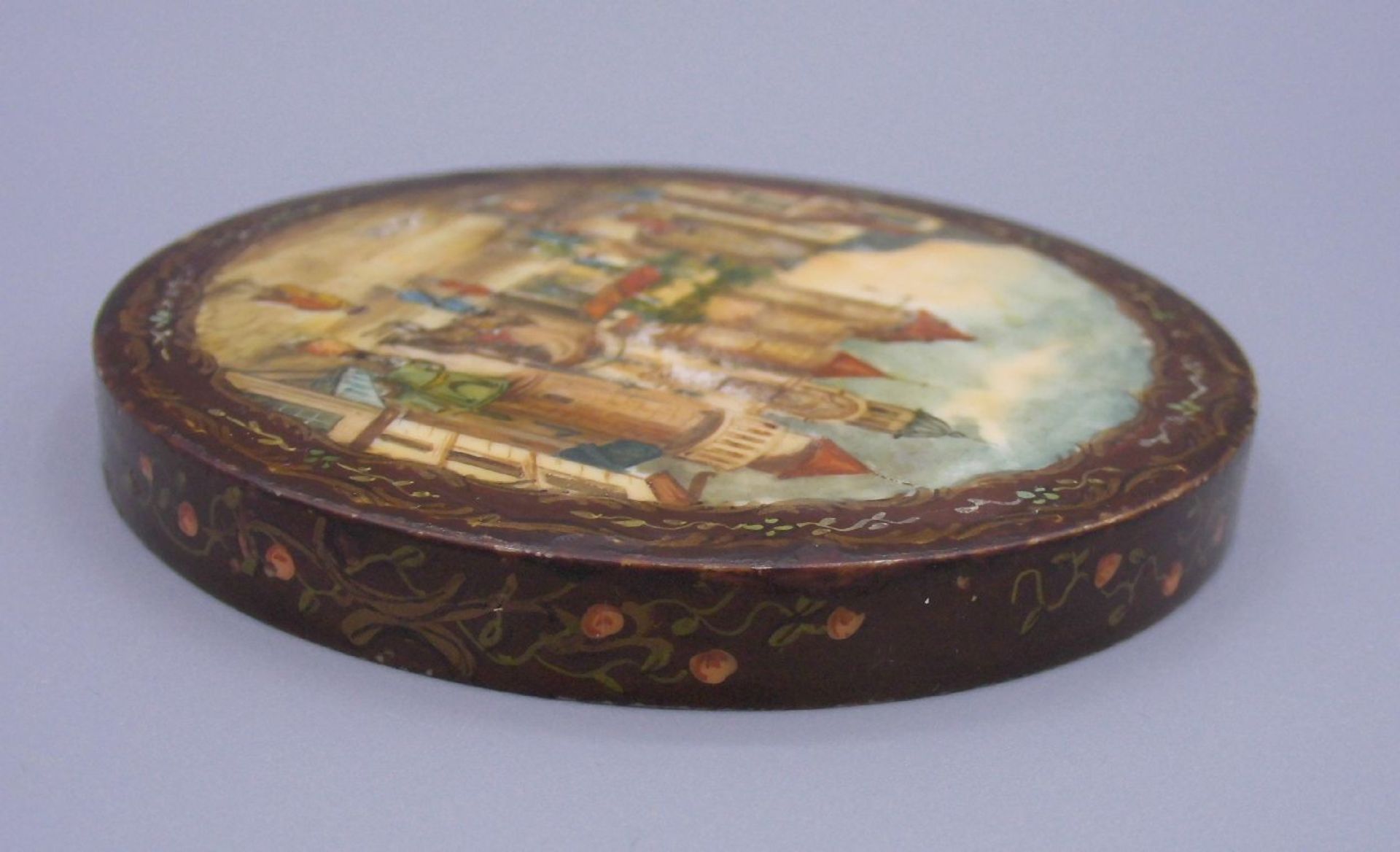 GALANTERIE: SCHNUPFTABAKDOSE AUS ELFENBEIN / TABATIERE / ivory snuff box, wohl 19. Jh., Elfenbein, - Bild 9 aus 12