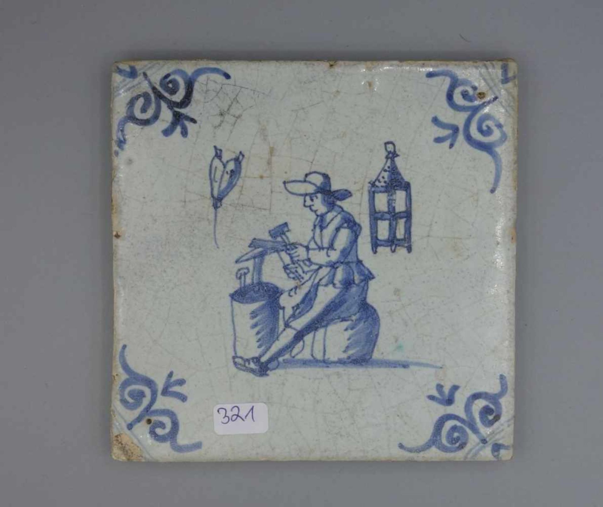 BAROCK-FLIESE "Handwerker / Schmied" / HOLLÄNDISCHE FAYENCE - FLIESE / WANDFLIESE / tegel / tile,