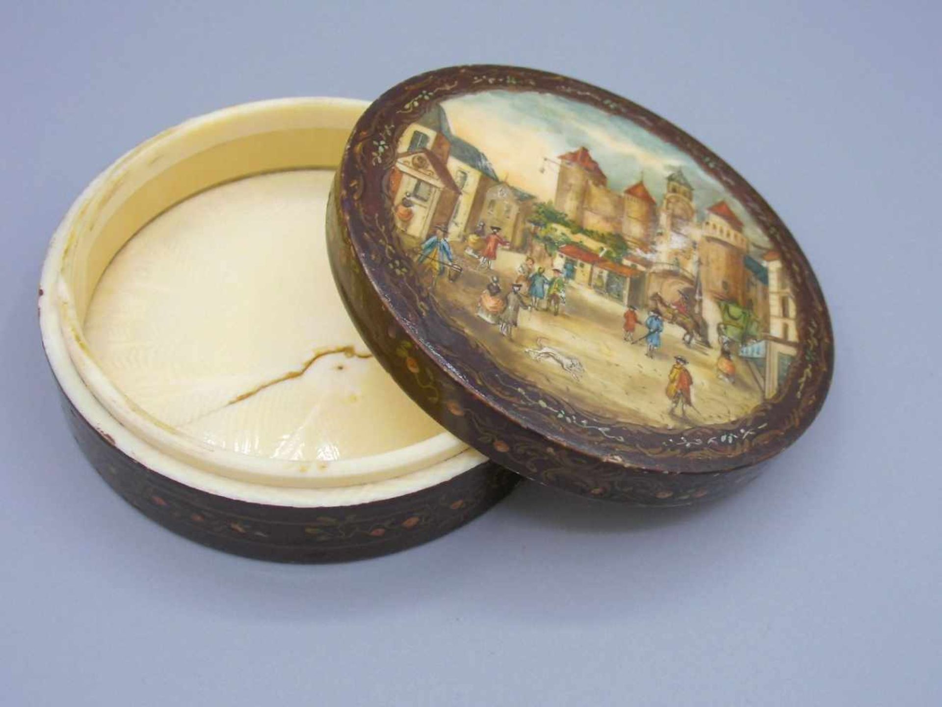 GALANTERIE: SCHNUPFTABAKDOSE AUS ELFENBEIN / TABATIERE / ivory snuff box, wohl 19. Jh., Elfenbein, - Bild 2 aus 12