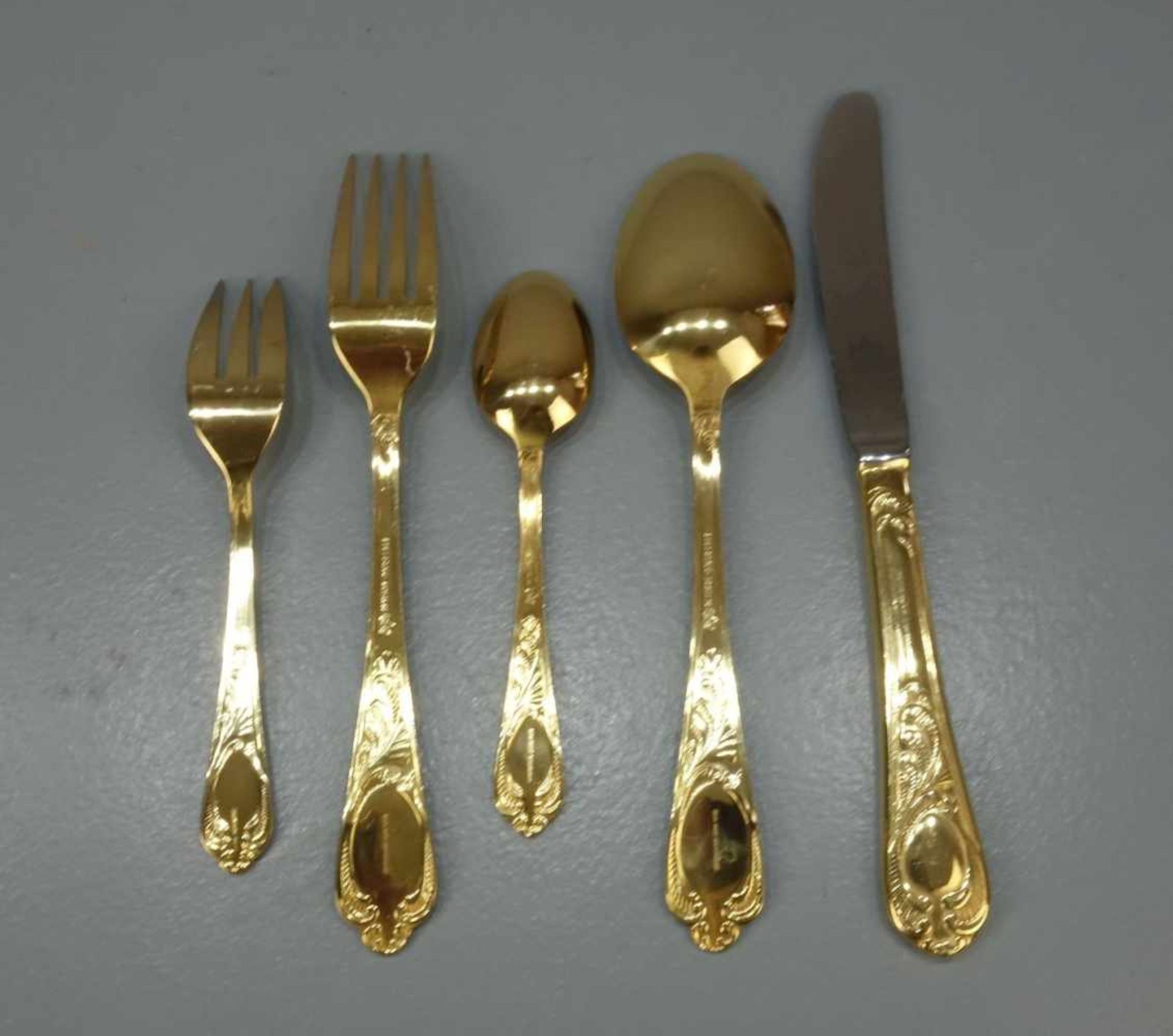 VERGOLDETES KAFFEE - UND SPEISEBESTECK FÜR 12 Personen / gilded cutlery, Manufaktur SBS / - Bild 3 aus 6