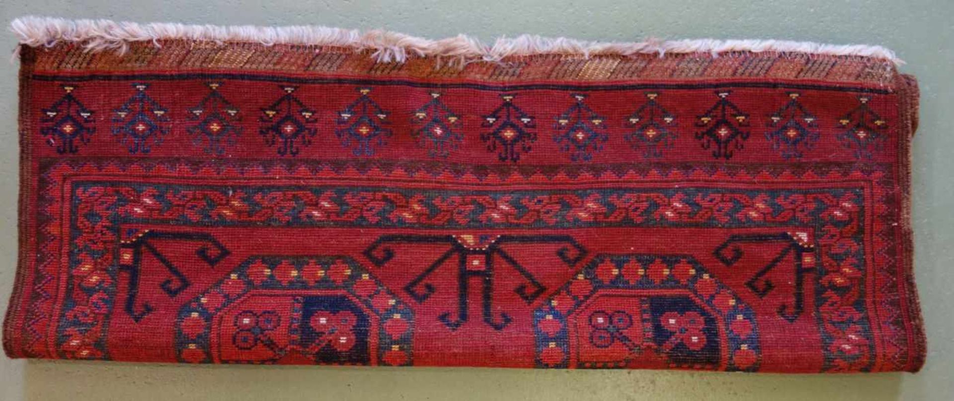 KLEINER TEPPICH / ERSARI / carpet, wohl Turkmenien / Turkestan, wohl Ende 19. Jh. / Anfang 20. - Bild 5 aus 14