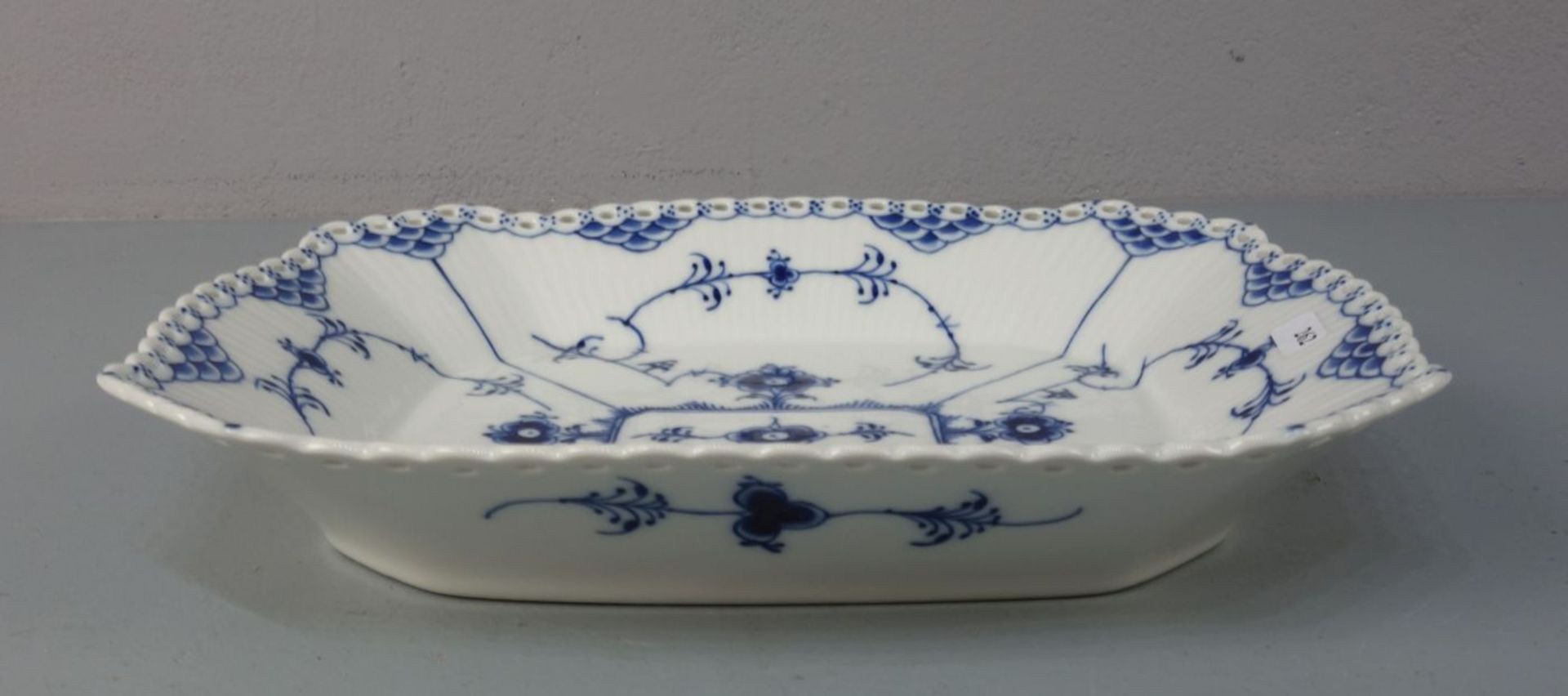 SCHALE / bowl, "MUSSELMALET VOLLSPITZE", Porzellan, Manufaktur Royal Copenhagen, Dänemark, Marke - Bild 3 aus 4