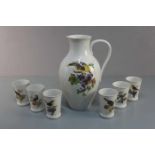 MEISSEN - KANNE UND 6 BECHER MIT VOGEL - UND TRAUBENMOTIVEN / jug and six pots, Porzellan,