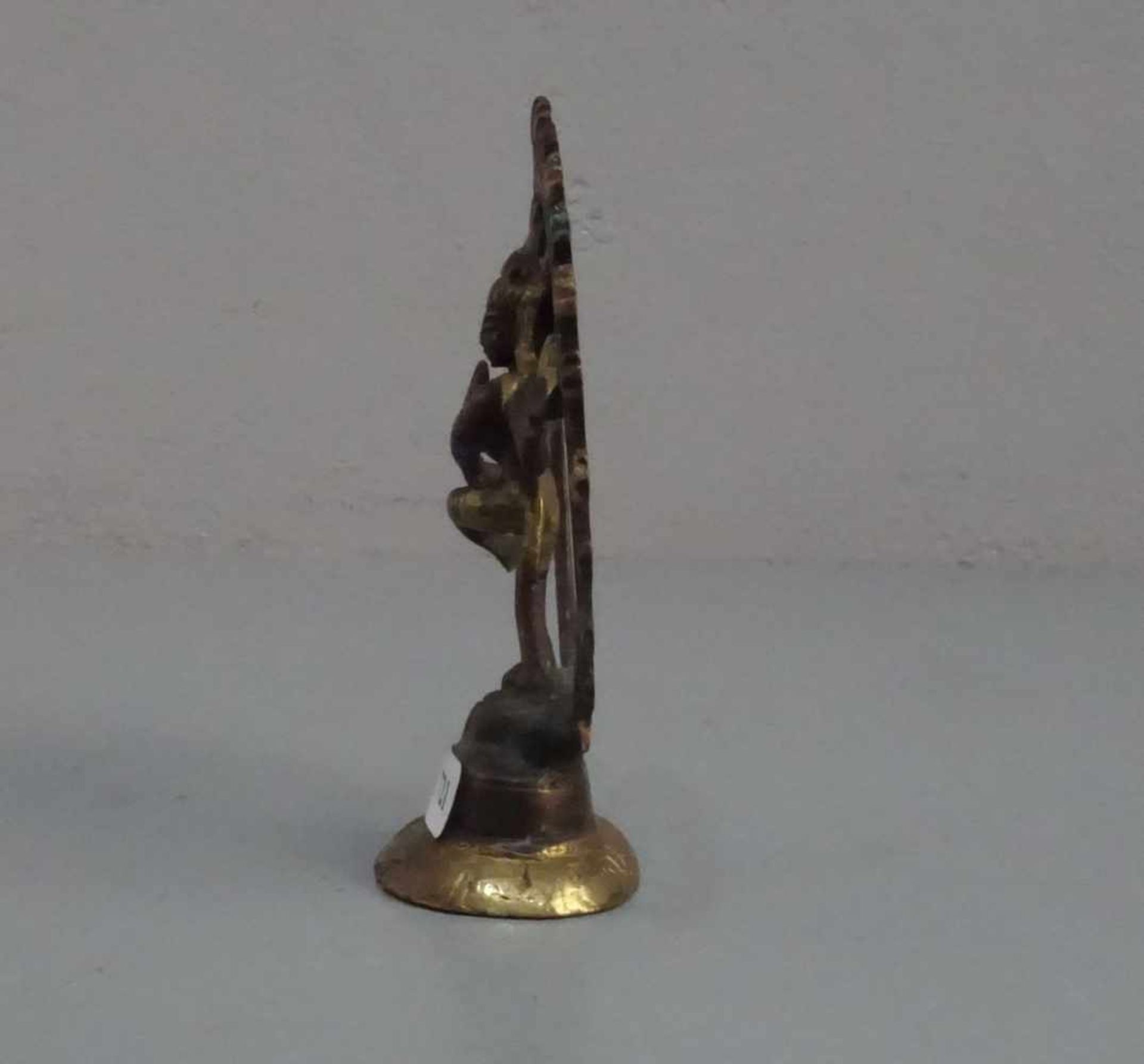 SKULPTUR / sculpture: "Shiva", Indonesien, Bronze, hellbraun patiniert und goldfarben akzentuiert. - Bild 2 aus 4