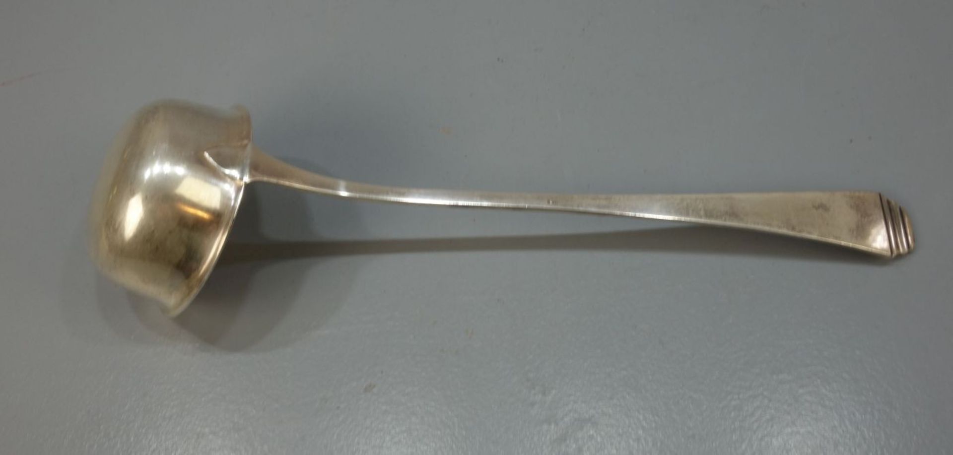 GROSSE ART DÉCO KELLE / VORLEGER / SUPPENKELLE / silver ladle, deutsch, 800er Silber, 232 Gramm. - Bild 4 aus 5