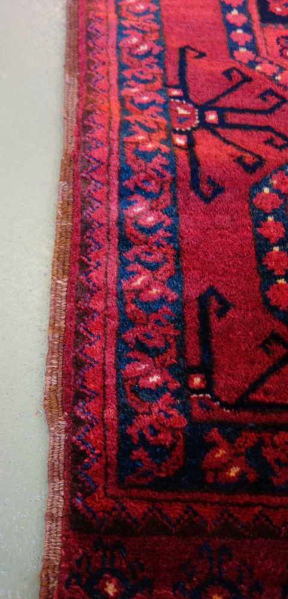 KLEINER TEPPICH / ERSARI / carpet, wohl Turkmenien / Turkestan, wohl Ende 19. Jh. / Anfang 20. - Bild 10 aus 14