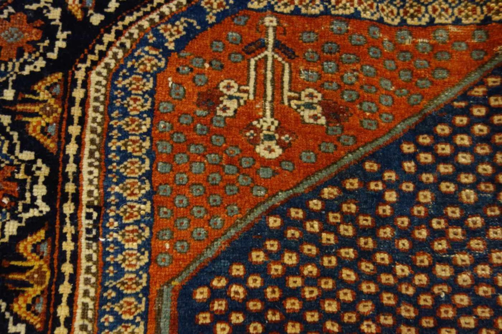 ERSARI BESCHIR SCHMUCKBEHANG / WANDBEHANG / NOMADEN-TEPPICH, Turkmenien, wohl 2. H. 19. Jh. / um - Bild 4 aus 13