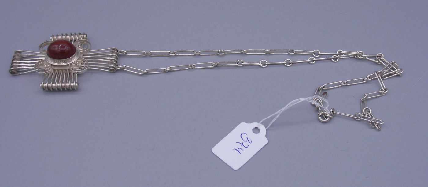 ART DÉCO - KREUZANHÄNGER an Kette / pendant and necklace, 835er Silber (insgesamt 16,9 g), - Image 4 of 4