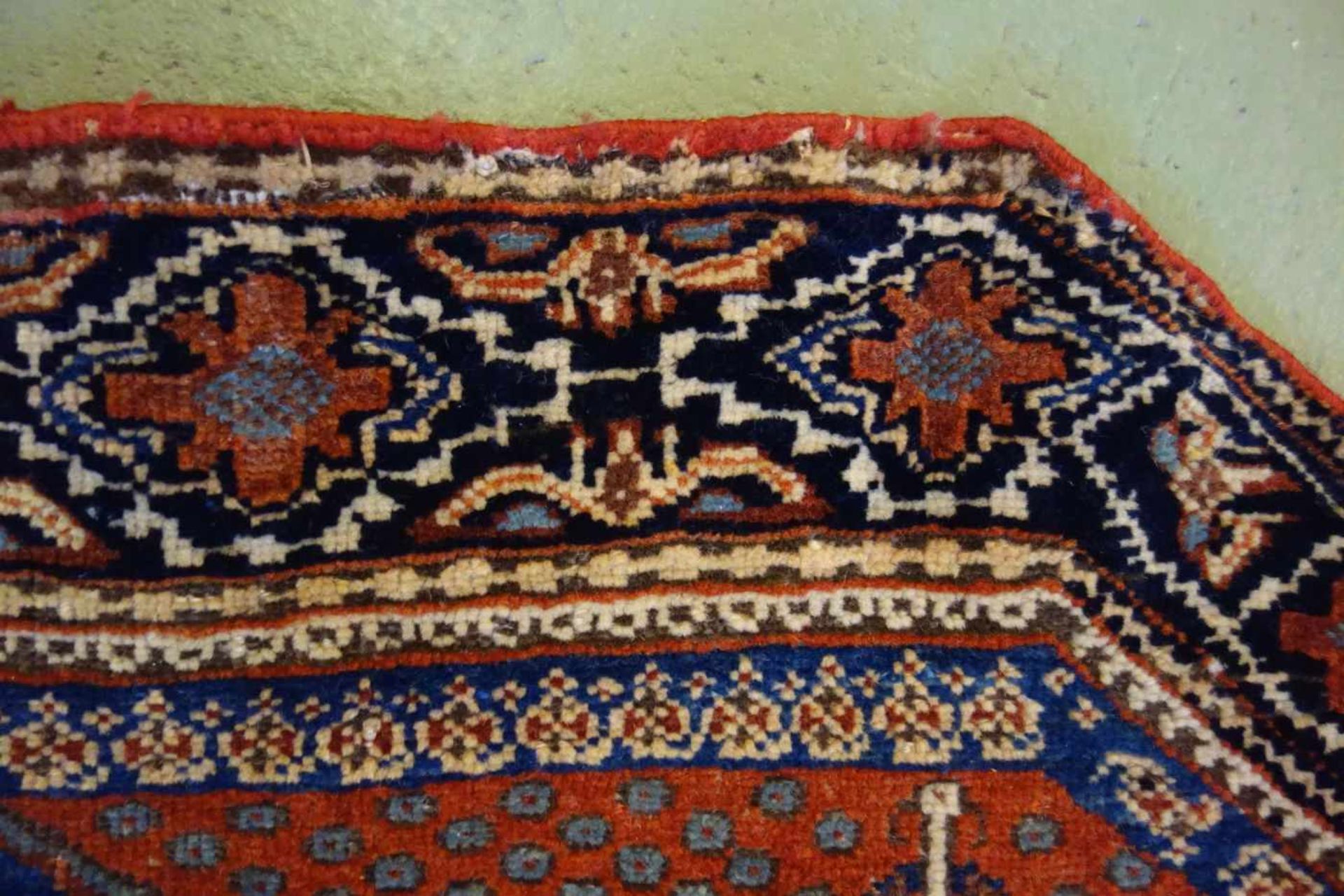 ERSARI BESCHIR SCHMUCKBEHANG / WANDBEHANG / NOMADEN-TEPPICH, Turkmenien, wohl 2. H. 19. Jh. / um - Bild 5 aus 13