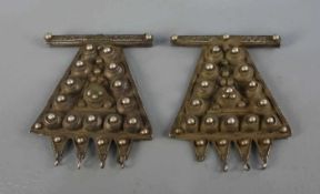 BERBER-SCHMUCK: PAAR ANHÄNGER / oriental jewellery, Taliouine, Marokko, Silber und versilbertes