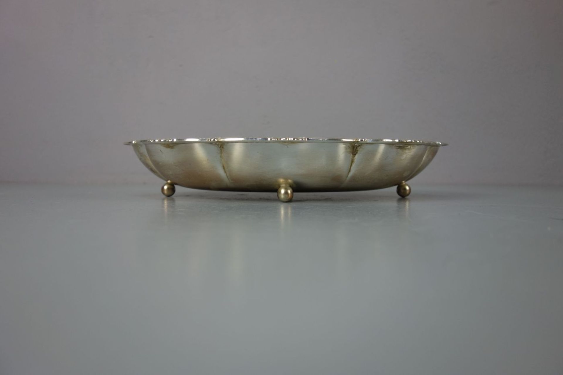 VERSILBERTE SCHALE / plated bowl, WMF - Württembergische Metallwarenfabrik Geislingen. - Bild 3 aus 3