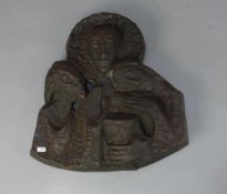 BILDHAUER DES 20./21. Jh., Skulptur / Relief: "Abendmahl in Emmaus", Bronze, dunkelbraun