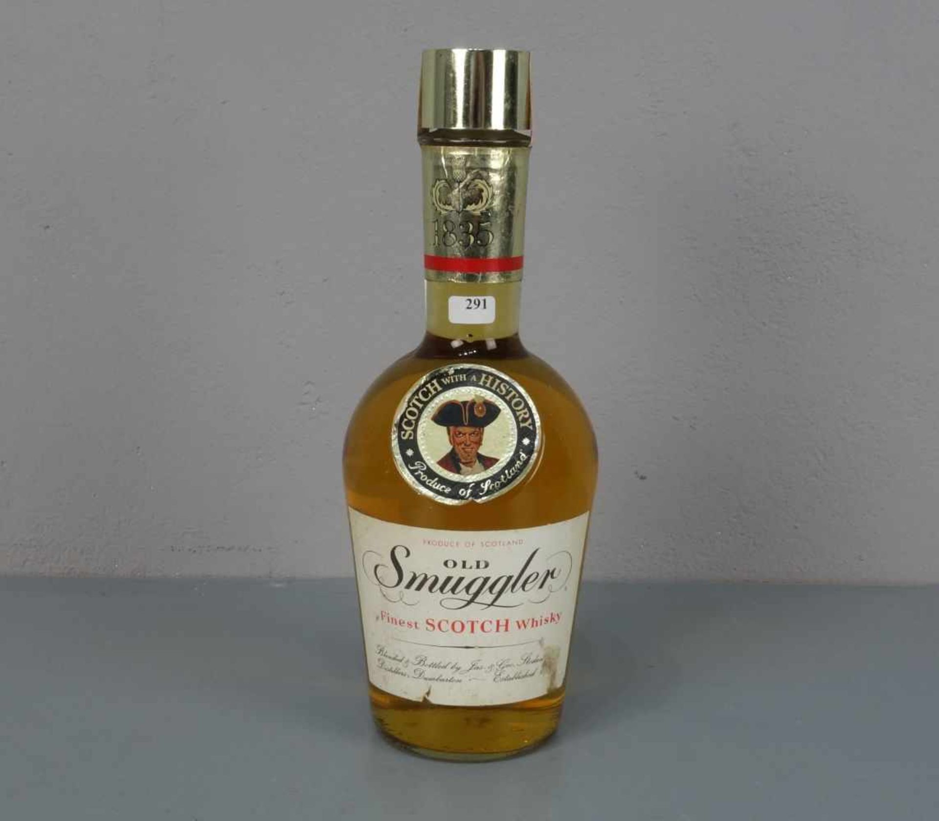 FLASCHE SCOTCH WHISKY: "Old Smuggler - Finest Scotch Whisky", "Blended & Bottled by Jes. & Geo. (