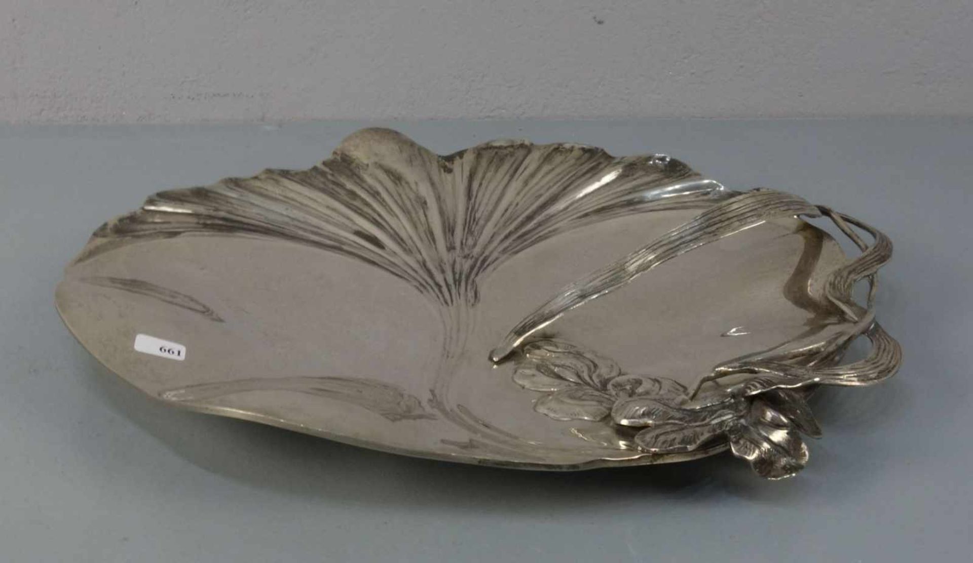 SILBERNE SCHALE MIT FLORALDEKOR im Stil des Jugendstils / silver bowl with gingko and flag lily - Bild 2 aus 3