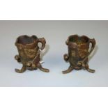 PAAR BRONZE - BECHER / KERZENHALTER in floralen Formen / pair of candlesticks, Bronze, dunkelbraun