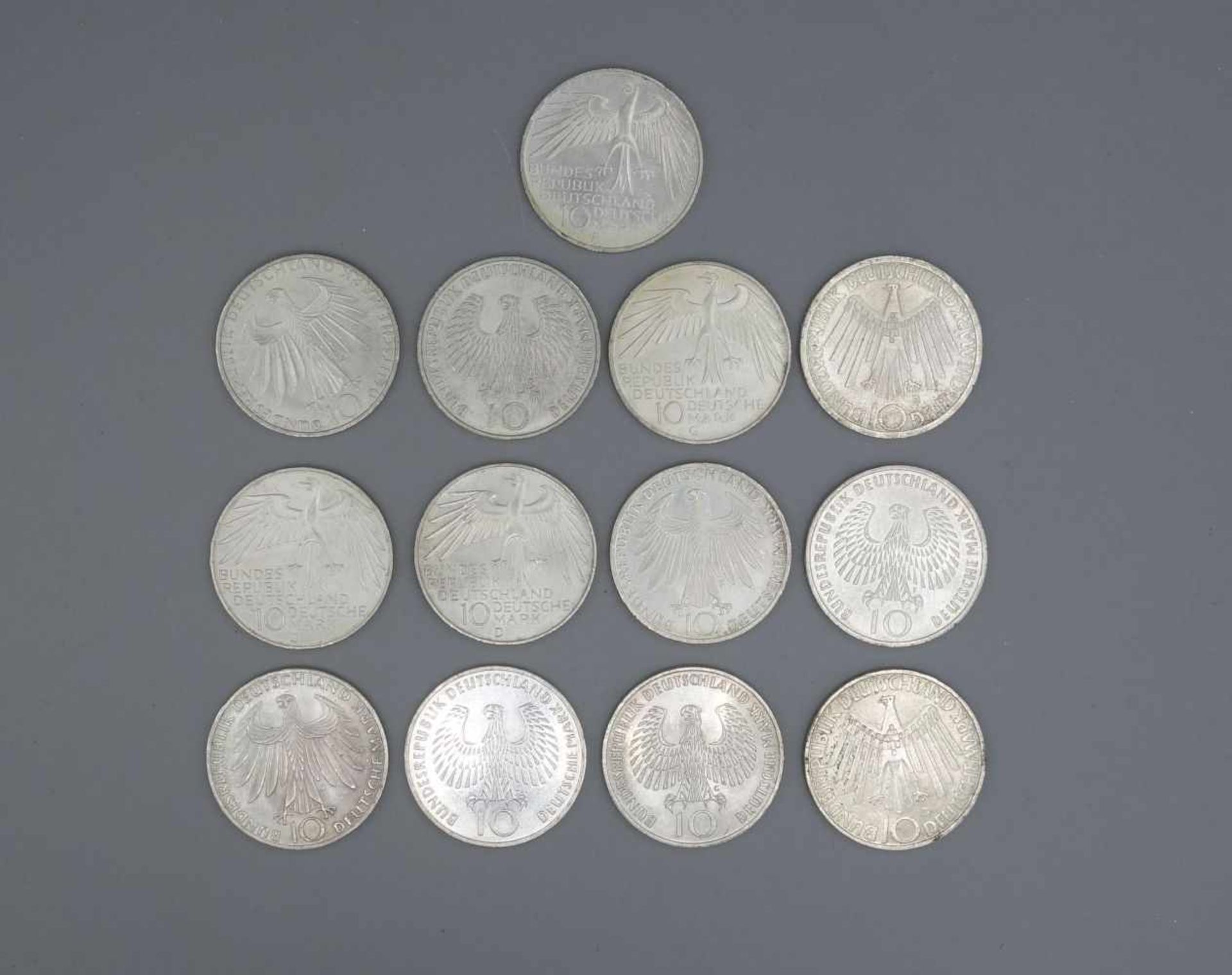 KONVOLUT MÜNZEN: 13 x 10 DM "OLYMPISCHE SPIELE 1972 MÜNCHEN" / coins, Silber (625/1000).