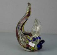 MURANO - FISCH, Glas mit farbigen Einschmelzungen, Mitte 20. Jh.; gezogenes und gekniffenes Glas mit