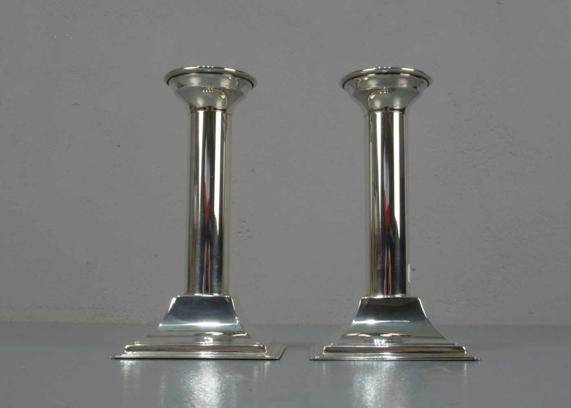 PAAR SILBERNE LEUCHTER / TISCHLEUCHTER / silver candle stands, 925er Silber (586 g mit gefüllten / - Bild 3 aus 4