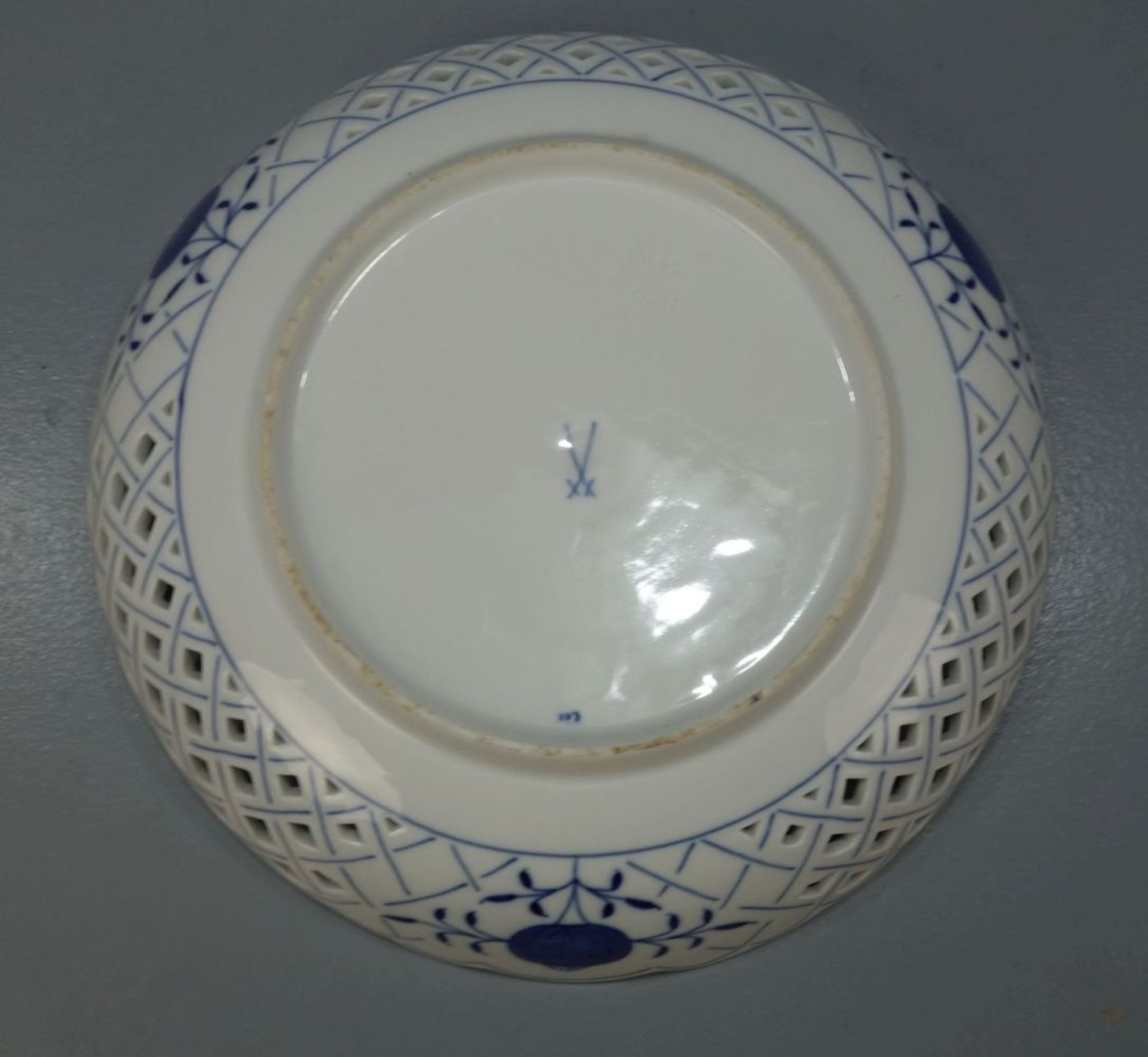 MEISSEN KORB - SCHALE "ZWIEBELMUSTER" / basket / bowl, Porzellan, Manufaktur Meissen, - Bild 4 aus 5