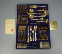 VERGOLDETES KAFFEE - UND SPEISEBESTECK FÜR 12 Personen / gilded cutlery, Manufaktur SBS /