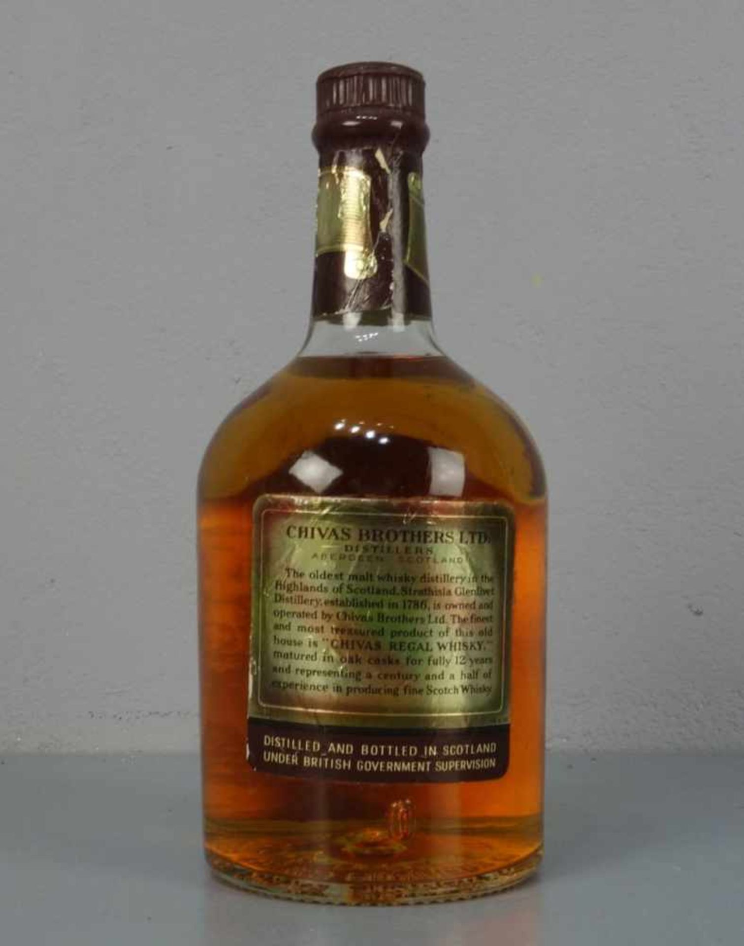 FLASCHE SCOTCH WHISKY: "Chivas Regal Blended Scotch Whisky - Product of Scotland, 4/5 Quart", Chivas - Bild 2 aus 3