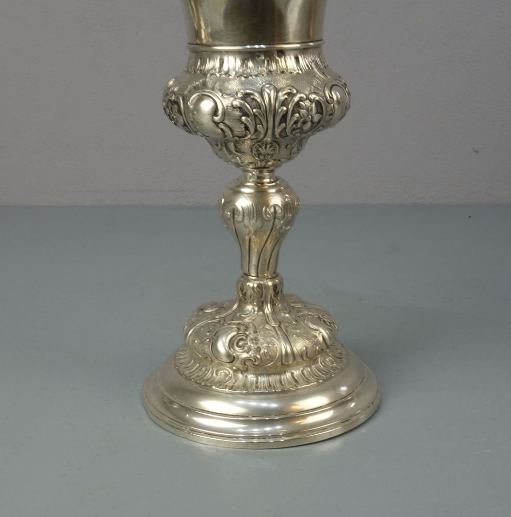 SILBERNER POKAL IN BAROCKEN FORMEN, 800er Silber (425,5 g), Österreich - Ungarn, 1872-1922, - Image 4 of 7