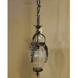 DECKENLAMPE / LATERNE, Bronze und "Waffelkristall", um 1900, einflammig elektrifiziert;