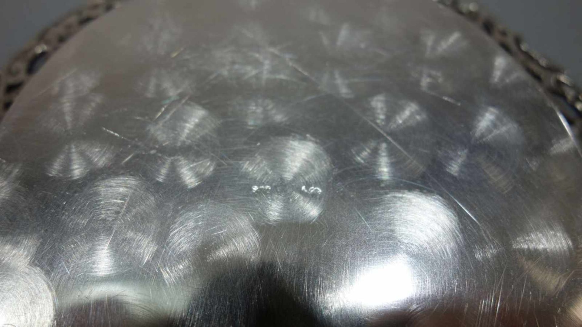 SILBERNER UNTERSETZER / silver dripmat, 800er Silber (72 g), gepunzt mit Feingehaltangabe und - Bild 3 aus 3