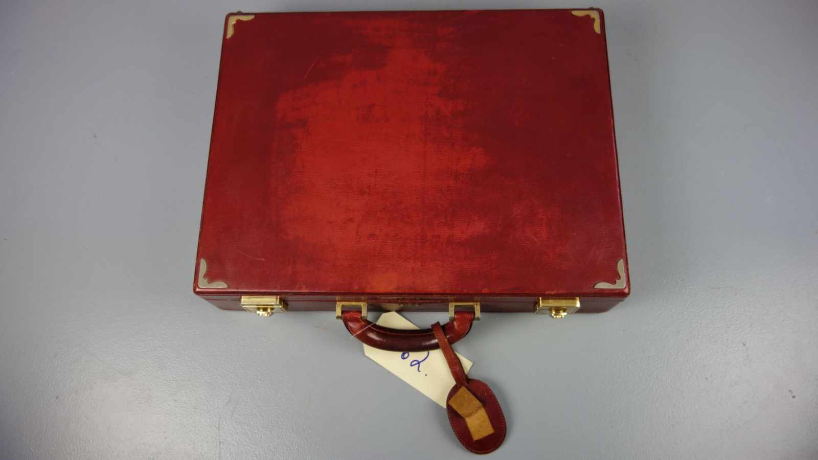 ROTER MÄDLER AKTENKOFFER / red leather briefcase, 2. H. 20. Jh., rotes Leder mit goldfarbenen - Image 2 of 6