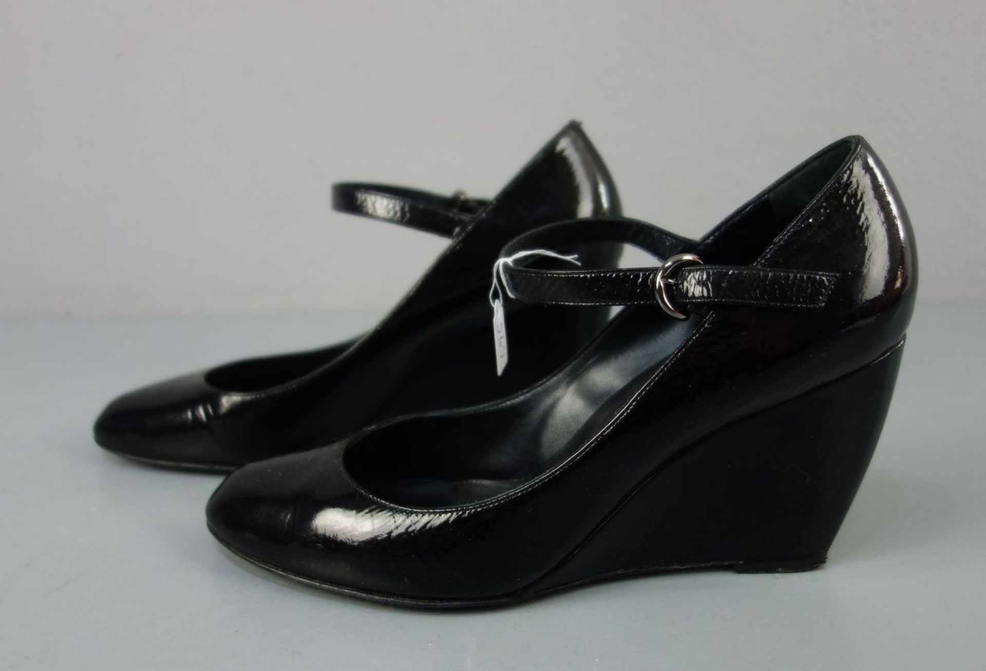 SERGIO ROSSI KEILPUMPS / women's shoes with wedge heel, Made in Italy, schwarzes Lackleder. Pumps - Image 2 of 6