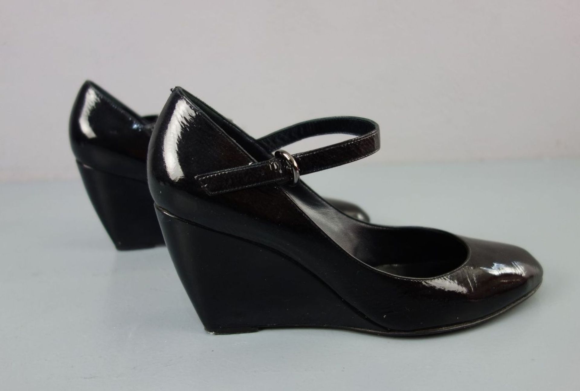 SERGIO ROSSI KEILPUMPS / women's shoes with wedge heel, Made in Italy, schwarzes Lackleder. Pumps - Image 4 of 6