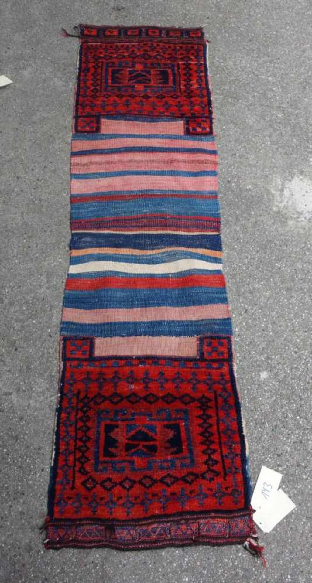 PERSISCHE VORRATSTASCHE / LURI TASCHENFRONT / TEPPICH / rug, um 1920, Wolle, Persien. Tasche mit