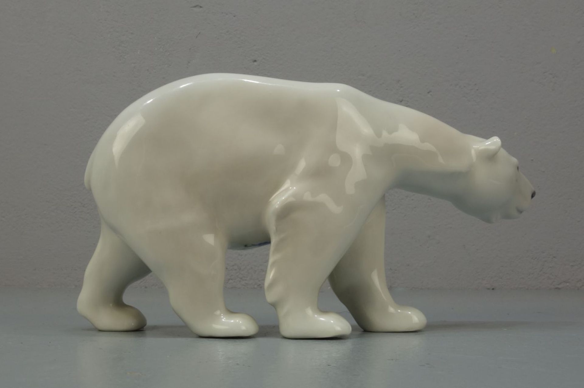 FIGUR: "Eisbär" / porcelain figure: "ice bear", Porzellan, Manufaktur Royal Copenhagen, Dänemark; - Bild 3 aus 5