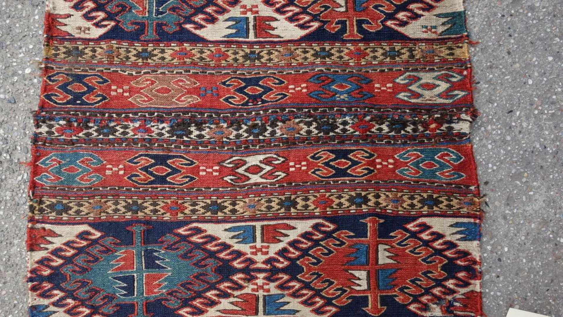 MAFRASCH / TASCHE / NOMADEN TEPPICH / rug, um 1880, Kaukasus, Nadelarbeit, Sammlerstück. Teppich - Image 2 of 5